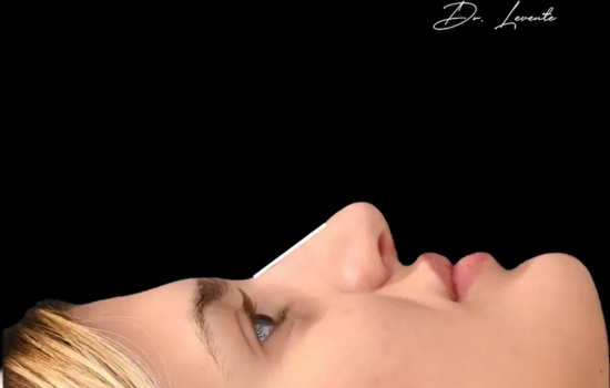 Living With a Collapsed Nose: Symptoms and Surgical Options